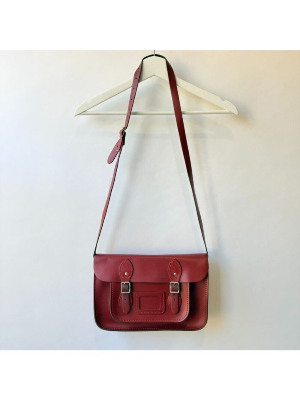 The Leather Satchel Co Classic Leather Satchel Crossbody Bag Red